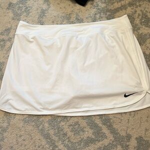 Nike Dri Fit LONG Skort